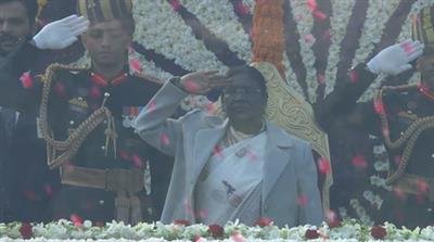 President Murmu unfurls national flag at Kartavya Path on Republic Day