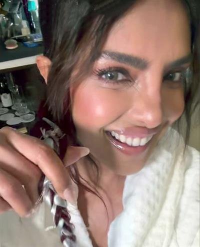 Priyanka Chopra embraces her Punjabi roots, sings a popular folk song