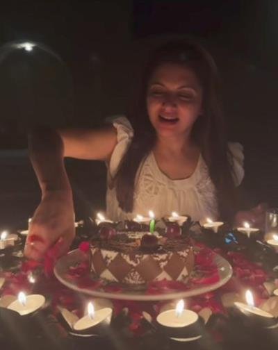 Bhagyashree, Avantika Dassani jet off to Jodhpur for a luxurious mother-daughter vacation