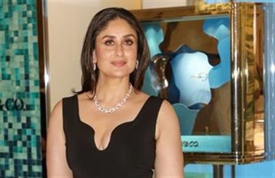 Kareena Kapoor shares hilarious “Monday Motivation”, says ‘there are no hacks’ for parenting