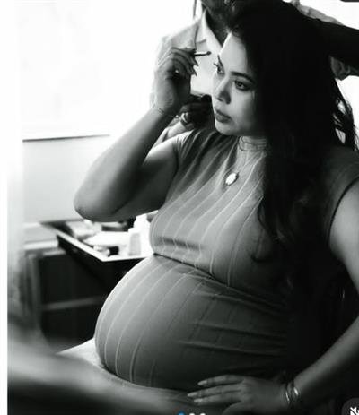 Randeep Hooda’s wife Lin Laishram celebrates ‘most beautiful belly’