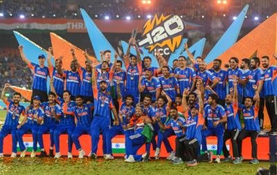 BCCI announces massive Rs 131 crore cash reward for T20 World Cup-winning Team India