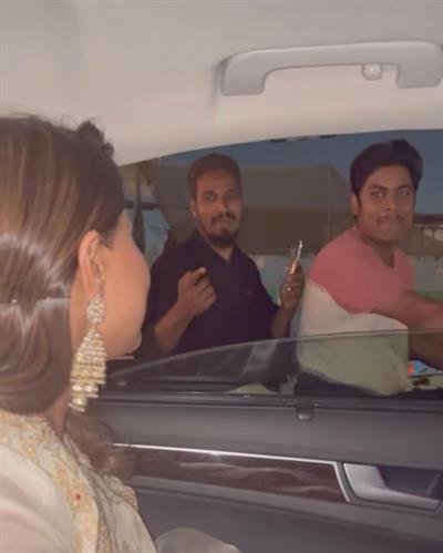 Hina Khan delights fans with a surprise roadside interaction, calls it ‘pure and precious’