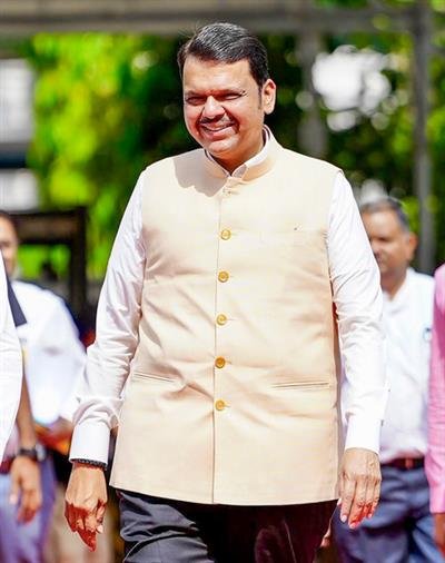 Zero tolerance policy against drugs, assets of criminals will be seized: Maha CM