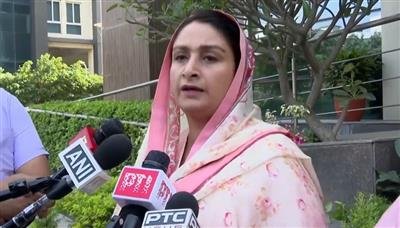 Harsimrat Kaur Badal meets NCW Chairperson, urges stringent action against CM Bhagwant Mann for passing remarks amounting to sexual harassment of women