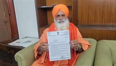 Sant Balbir Singh Seechewal demands strict law to prevent sacrilege of religious texts