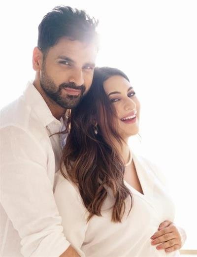 Divyanka Tripathi talks about calming her baby in the womb, says it stopped the rigorous kicking instantly