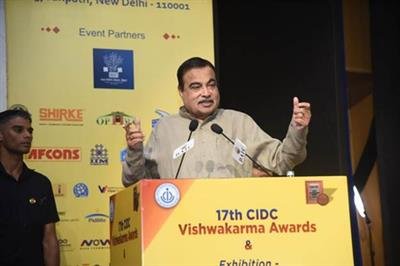 Nitin Gadkari urges modern tech, faster clearances to cut India’s construction costs