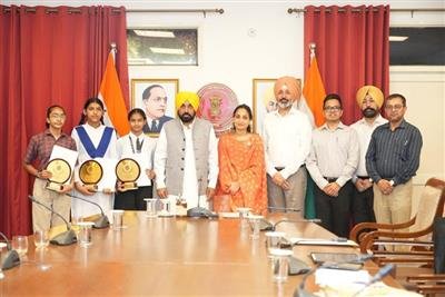 Daughters lead Punjab’s ‘Shikhya Kranti’, secure 19 of top-20 ranks in PSEB’ Class 8 results: CM Bhagwant Singh Mann