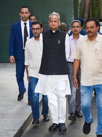 Gehlot seeks Prez's intervention over ULB, Panchayat poll delay by Raj govt; calls it constitutional crisis