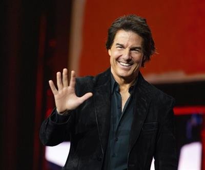 Tom Cruise calls 2026 a promising year for films, shares glimpse of ‘Digger' at Cinemacon